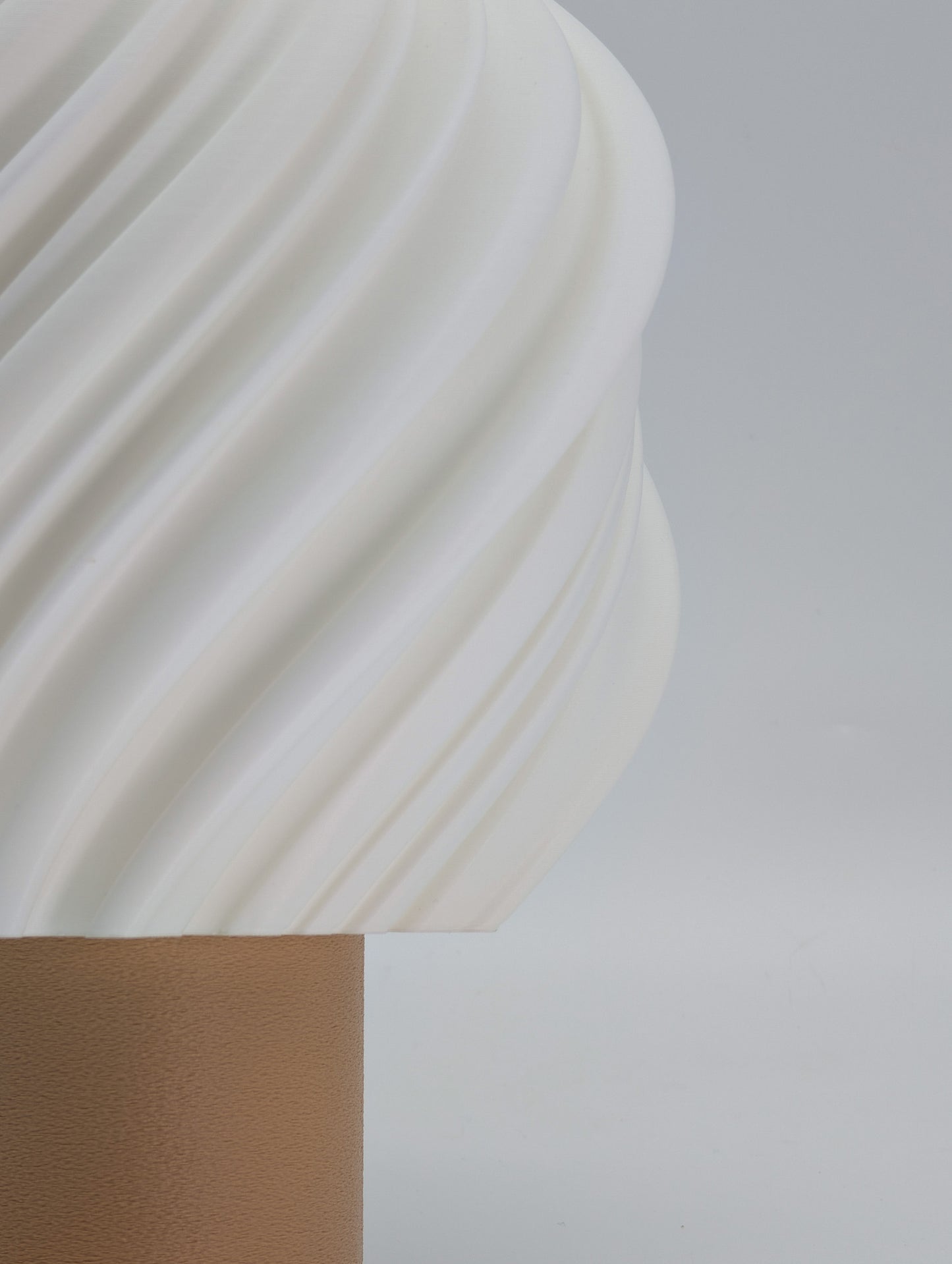 Lumiè Drappo Tall - Eco-friendly Lamp