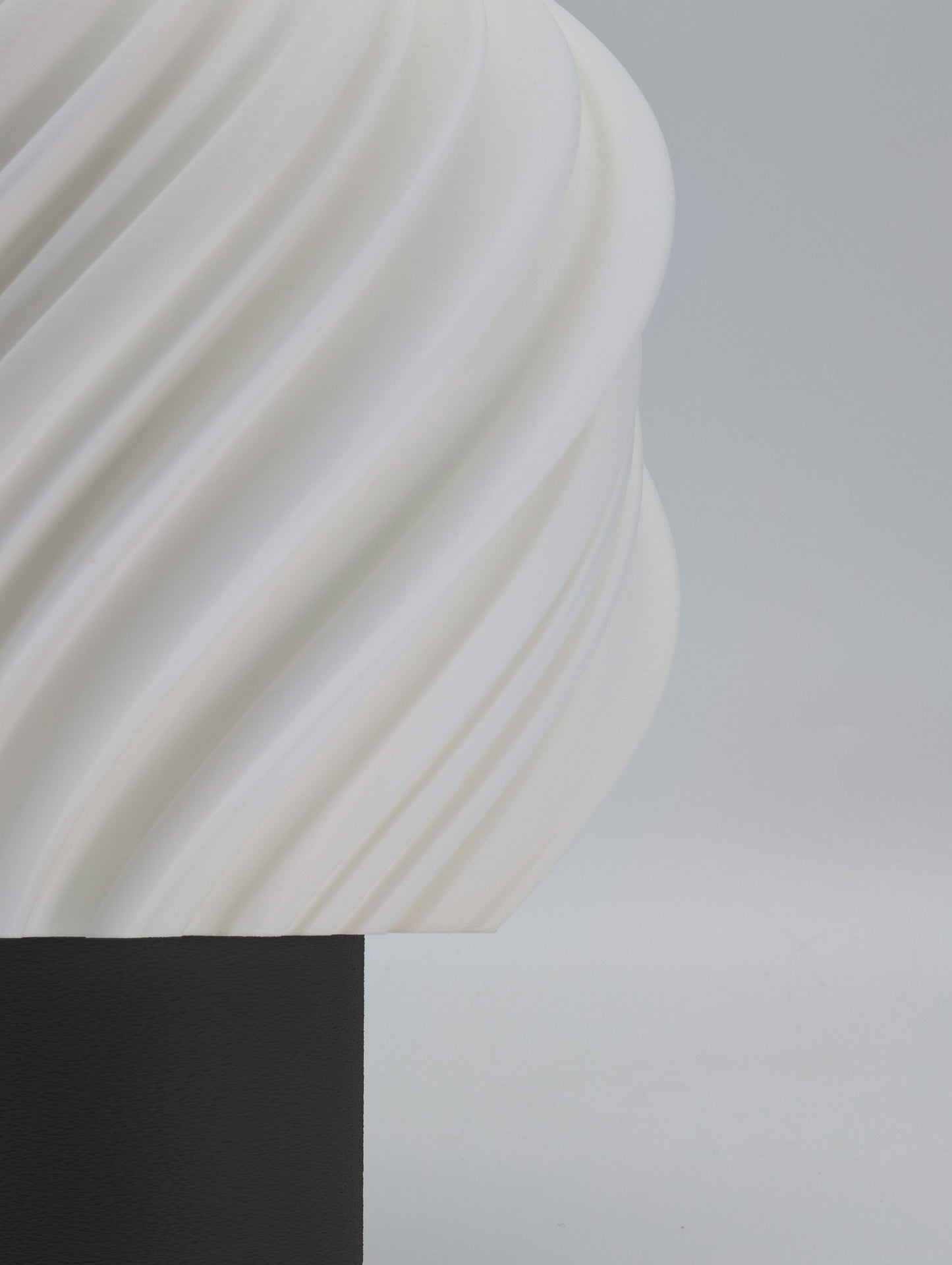 Lumiè Drappo Tall - Eco-friendly Lamp